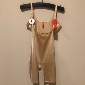 Spanx Open Bust Slip Suit Shapewear NWT